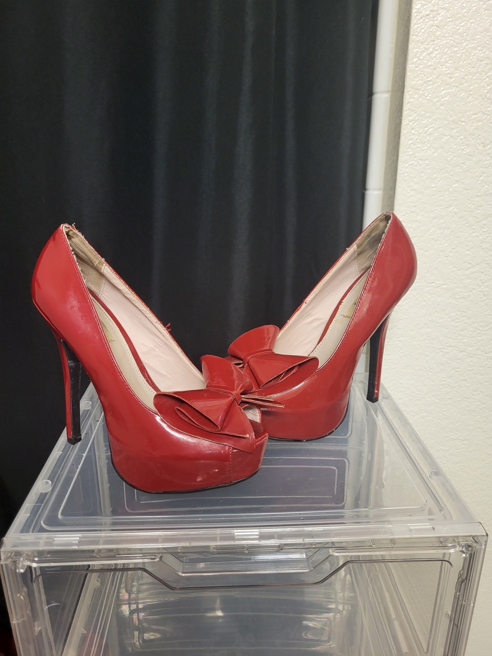 Women’s Red Peep-Toe Bow Platform High Heels